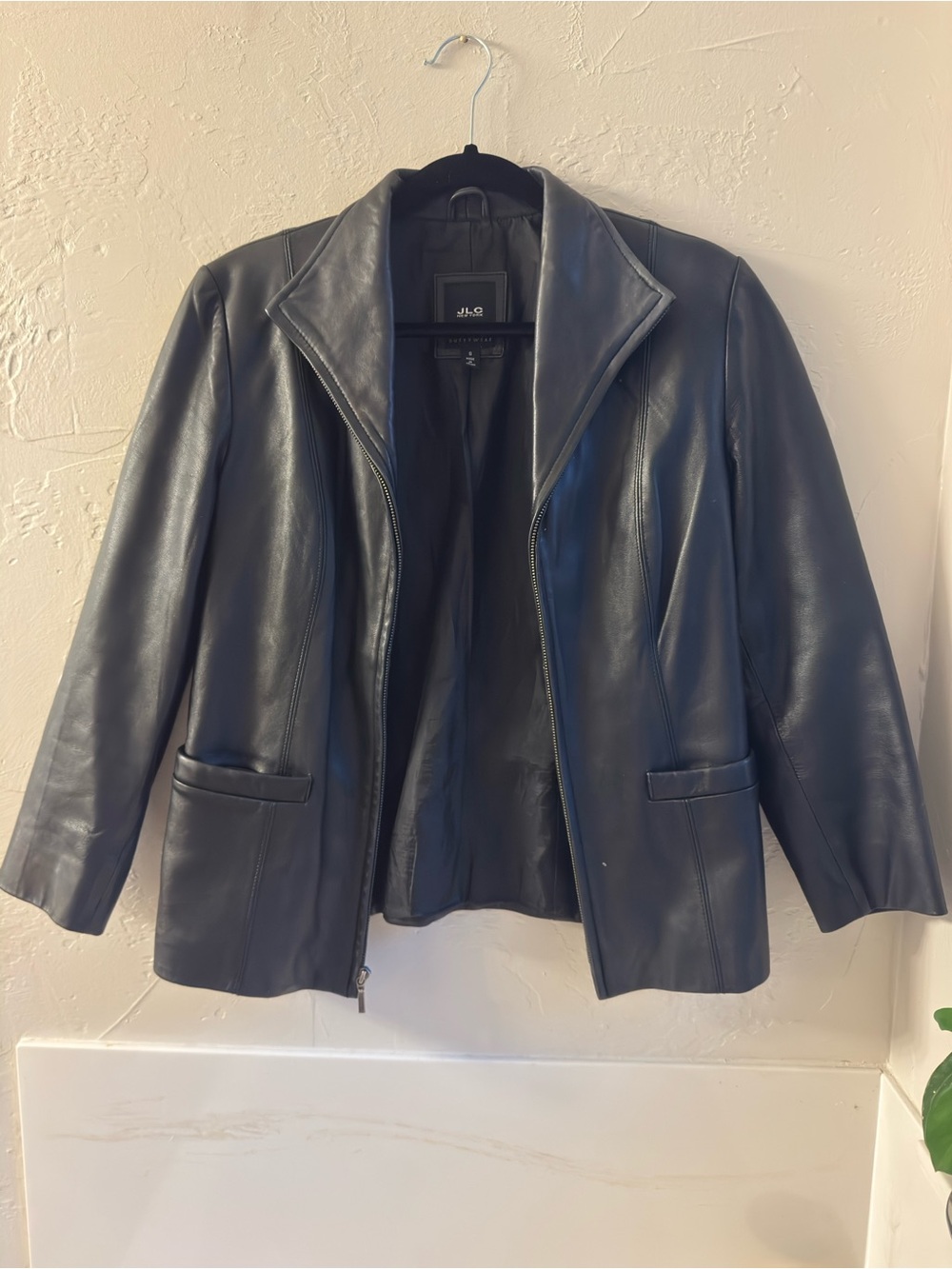 JLC New York - Women's Black Zip 100% Leather Jacket w Pockets, Short, Size S